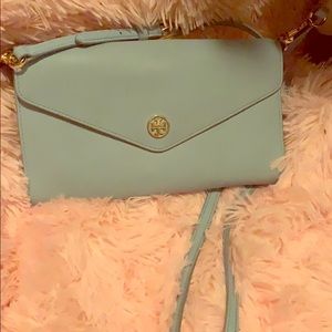 TORY BURCH ENVELOPE PURSE